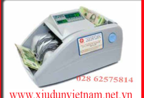 Máy đếm tiền có phát hiện tiền giả không?