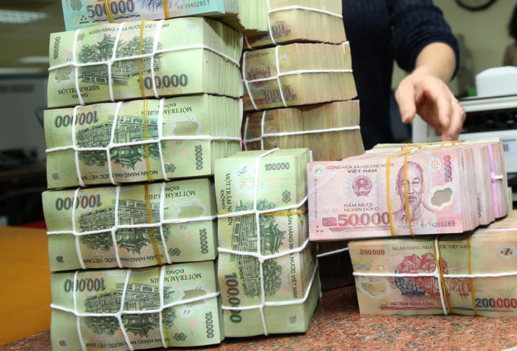 máy bó tiền đai nhựa