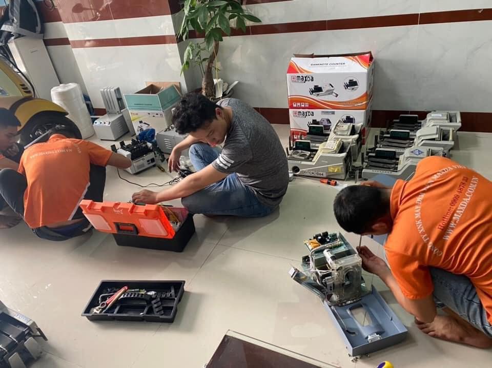 SỬA CHỮA MÁY ĐẾM TIỀN TẠI NHA TRANG